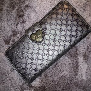 Silver Gucci wallet